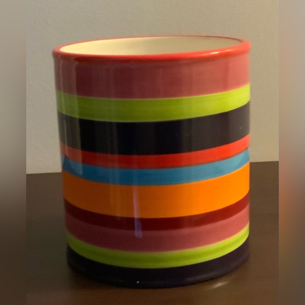 Multicolor striped round vase